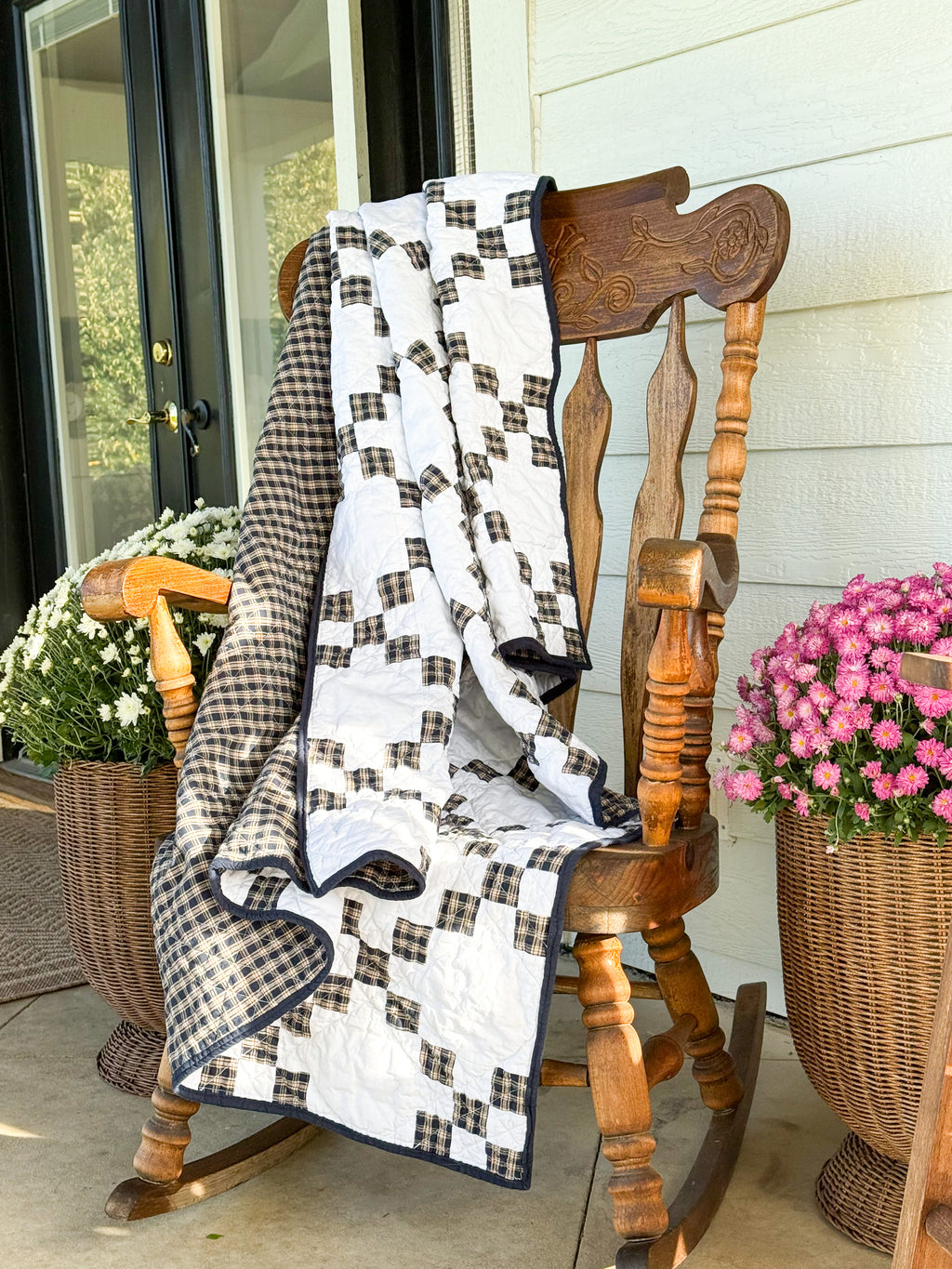 The Hawthorne Quilt-Navy