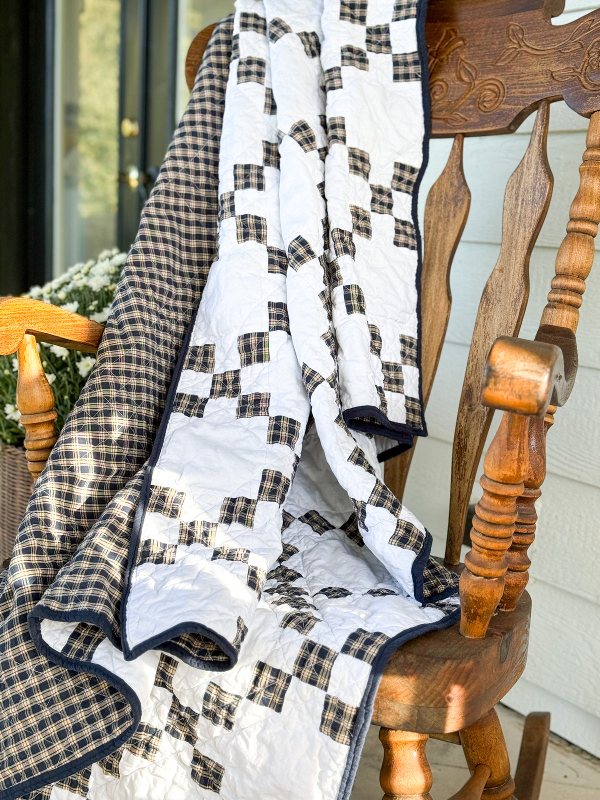 The Hawthorne Quilt-Navy