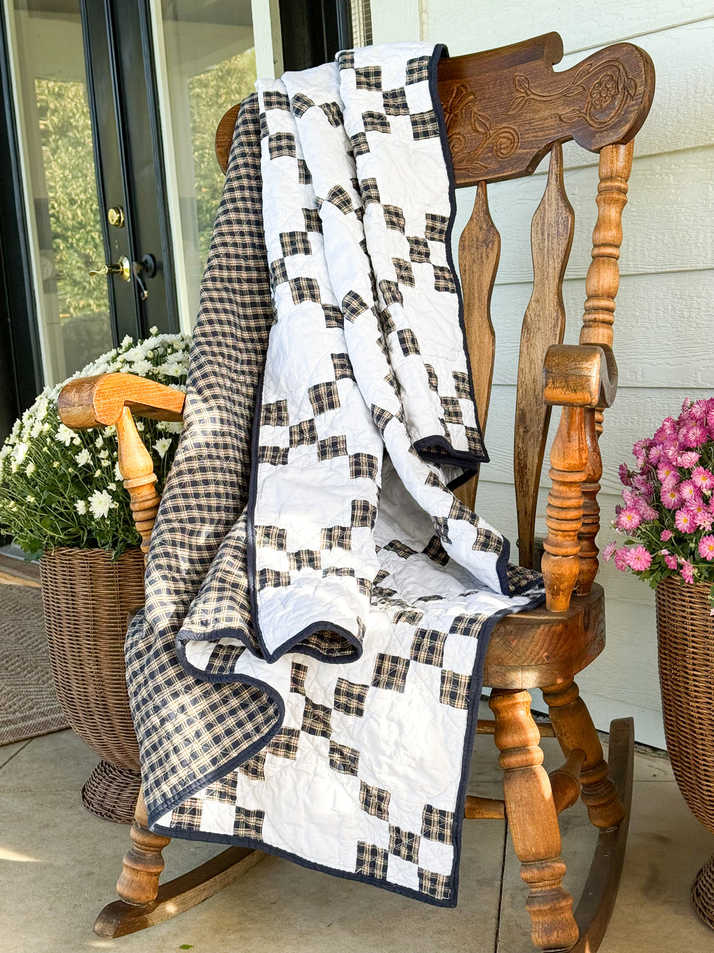 The Hawthorne Quilt-Navy